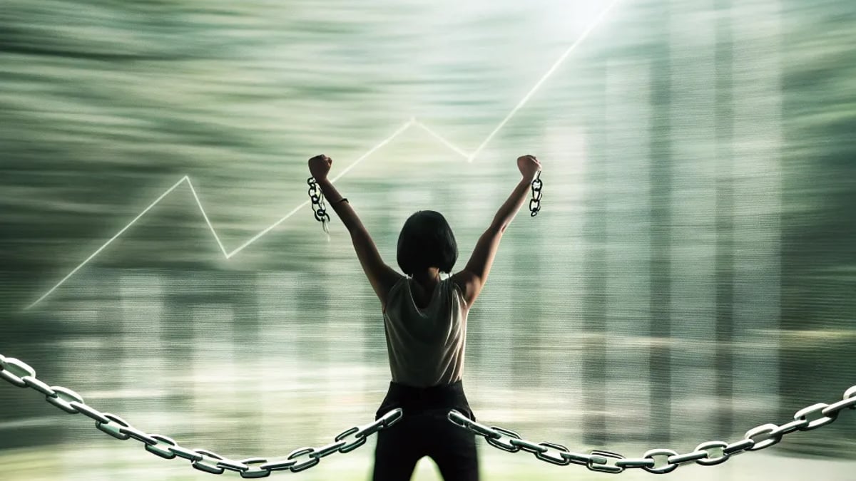 Escaping Credit Card Debt: My Road to Financial Freedom