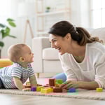 The most damaging habit in your baby’s first year is not screens, sleep training, or formula. MRI scans show it shrinks the part of the brain that controls emotional safety and 94% of parents do it